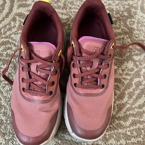 Teva Women's Sneakers in Burgundy and Pink